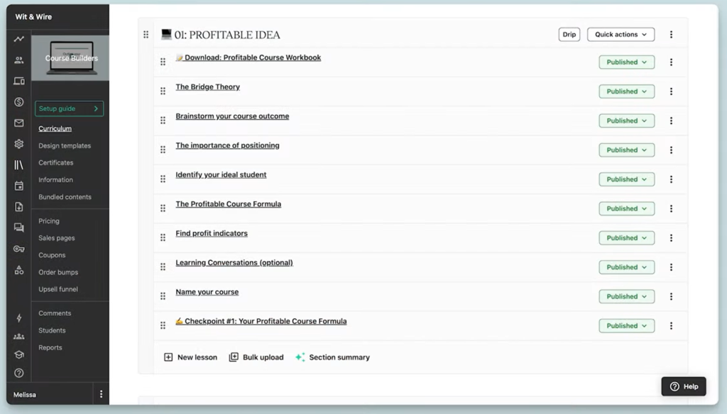 Curriculum building dashboard of teachable online course creation platform